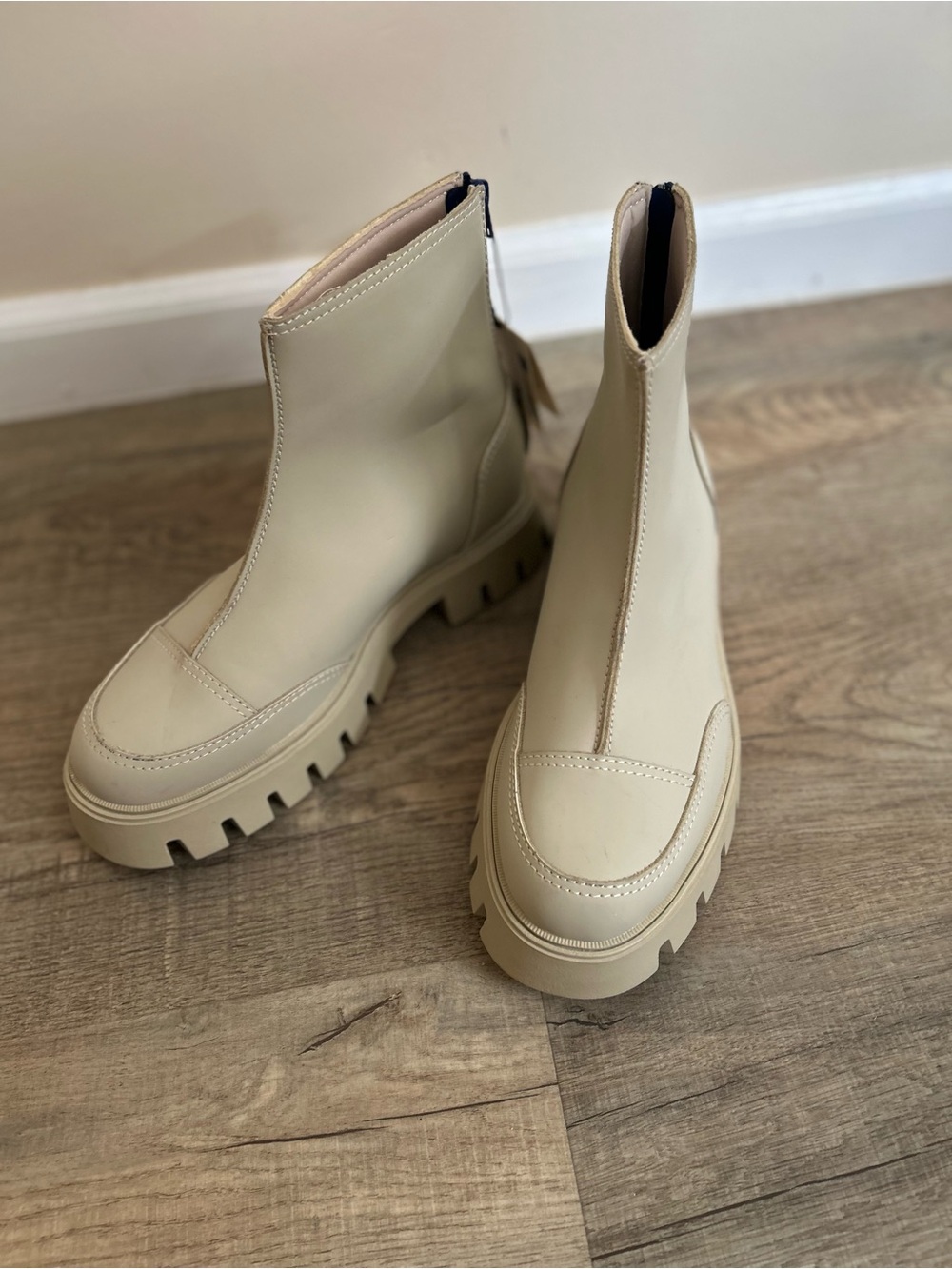 Zara Chunky Zip Boots Men’s Size 9 (EU 42) Beige Platform Combat Boots NEW